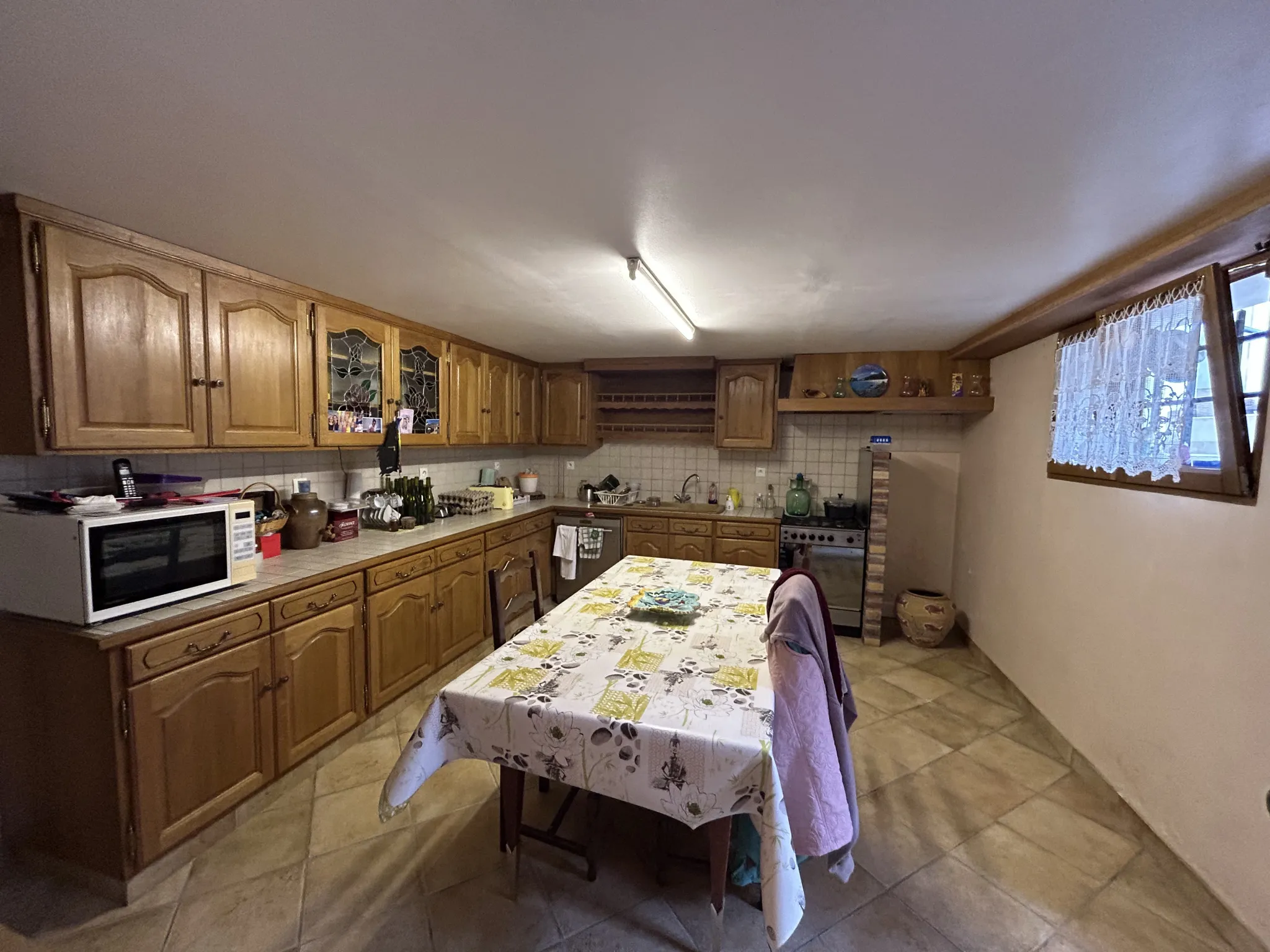 À vendre : Appartement spacieux de 164 m² à Janville-sur-Juine avec jardin 