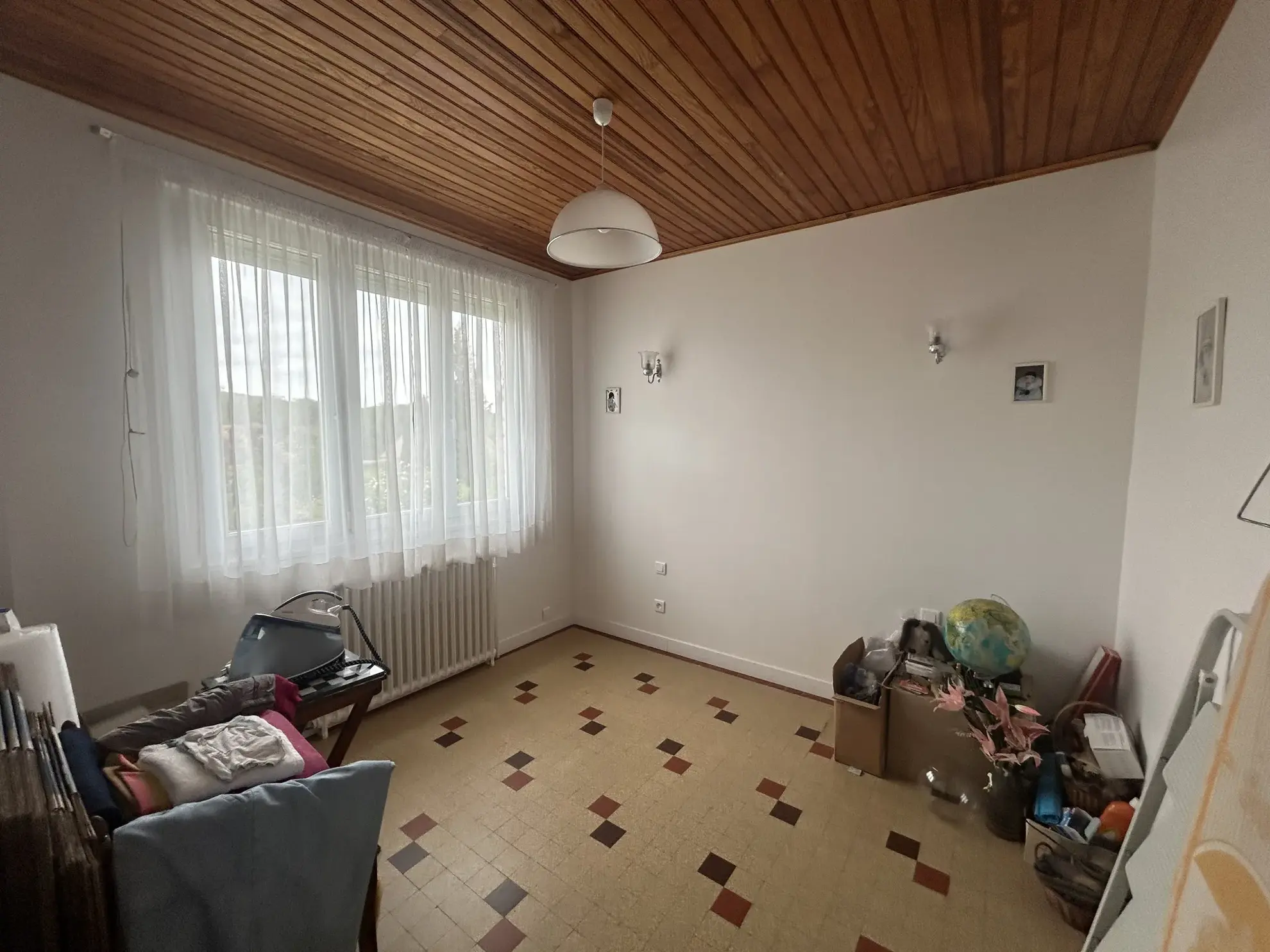 À vendre : Appartement spacieux de 164 m² à Janville-sur-Juine avec jardin 