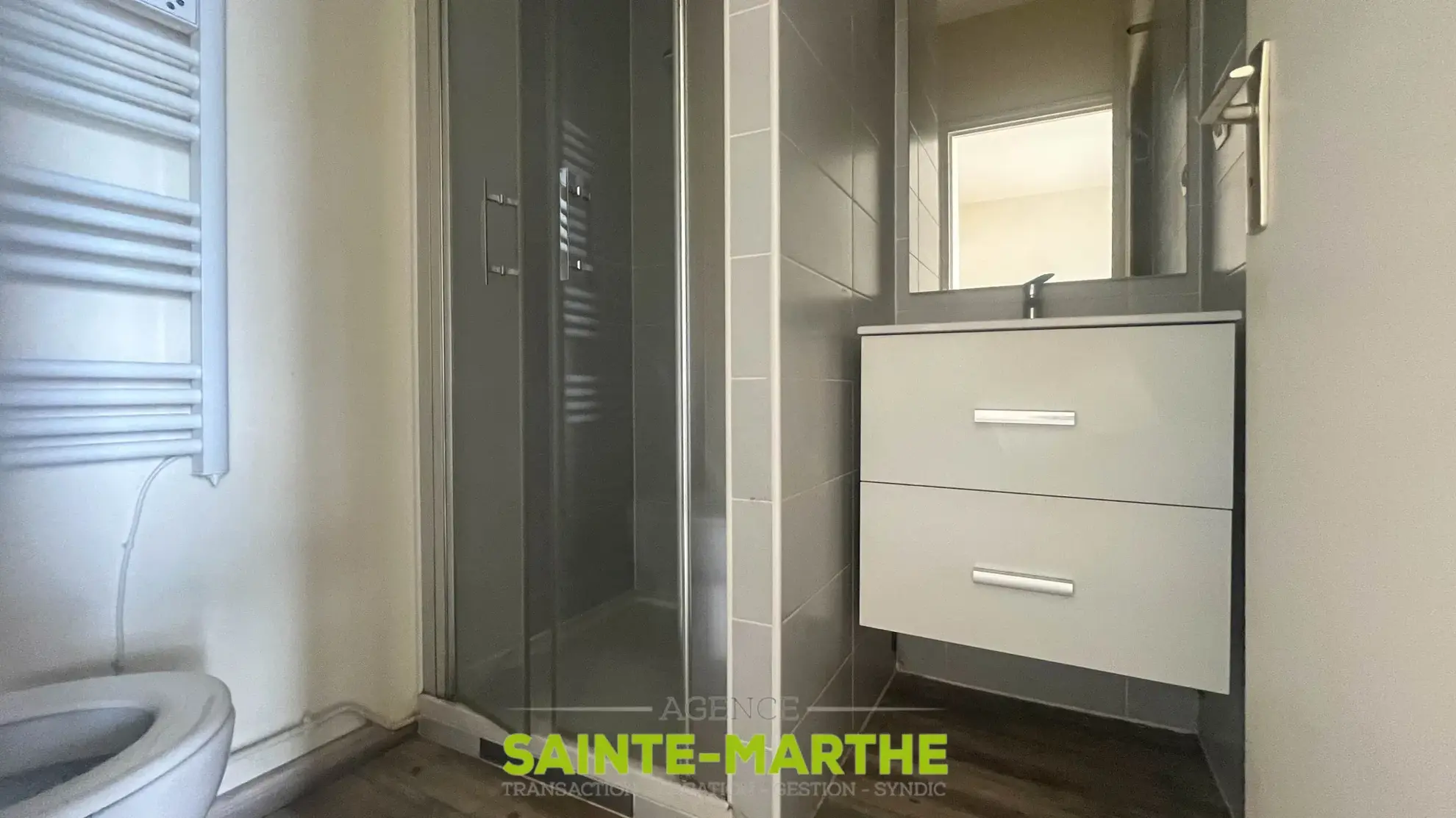 Studio rénové à Niort - Quartier Petit Leclerc 