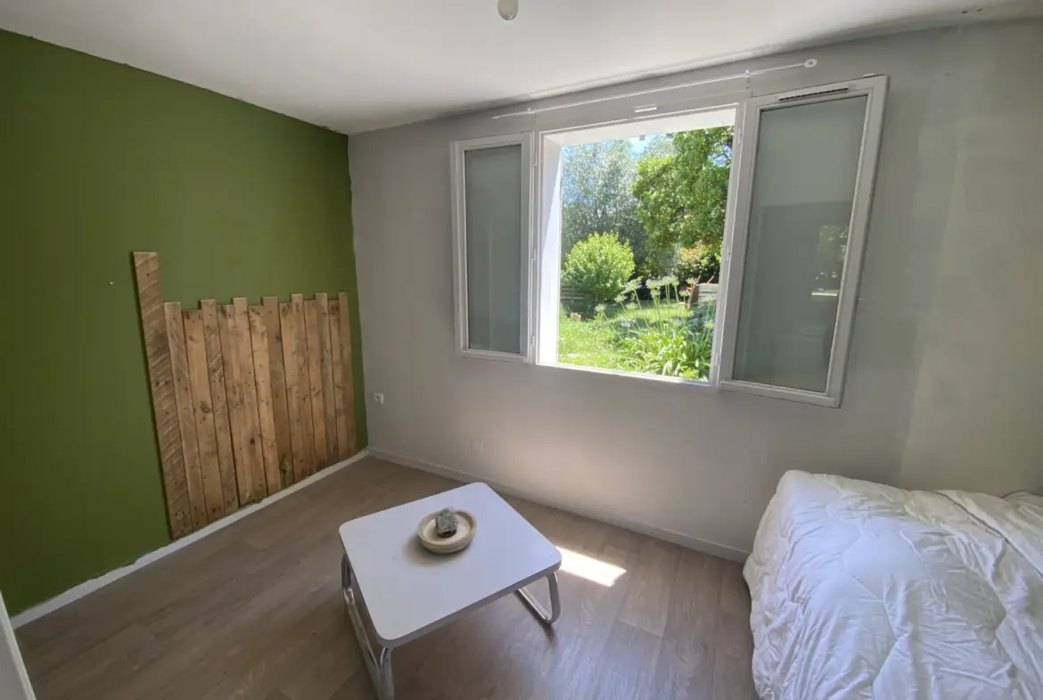 Maison 3 chambres à vendre à Caudrot, proche commodités 