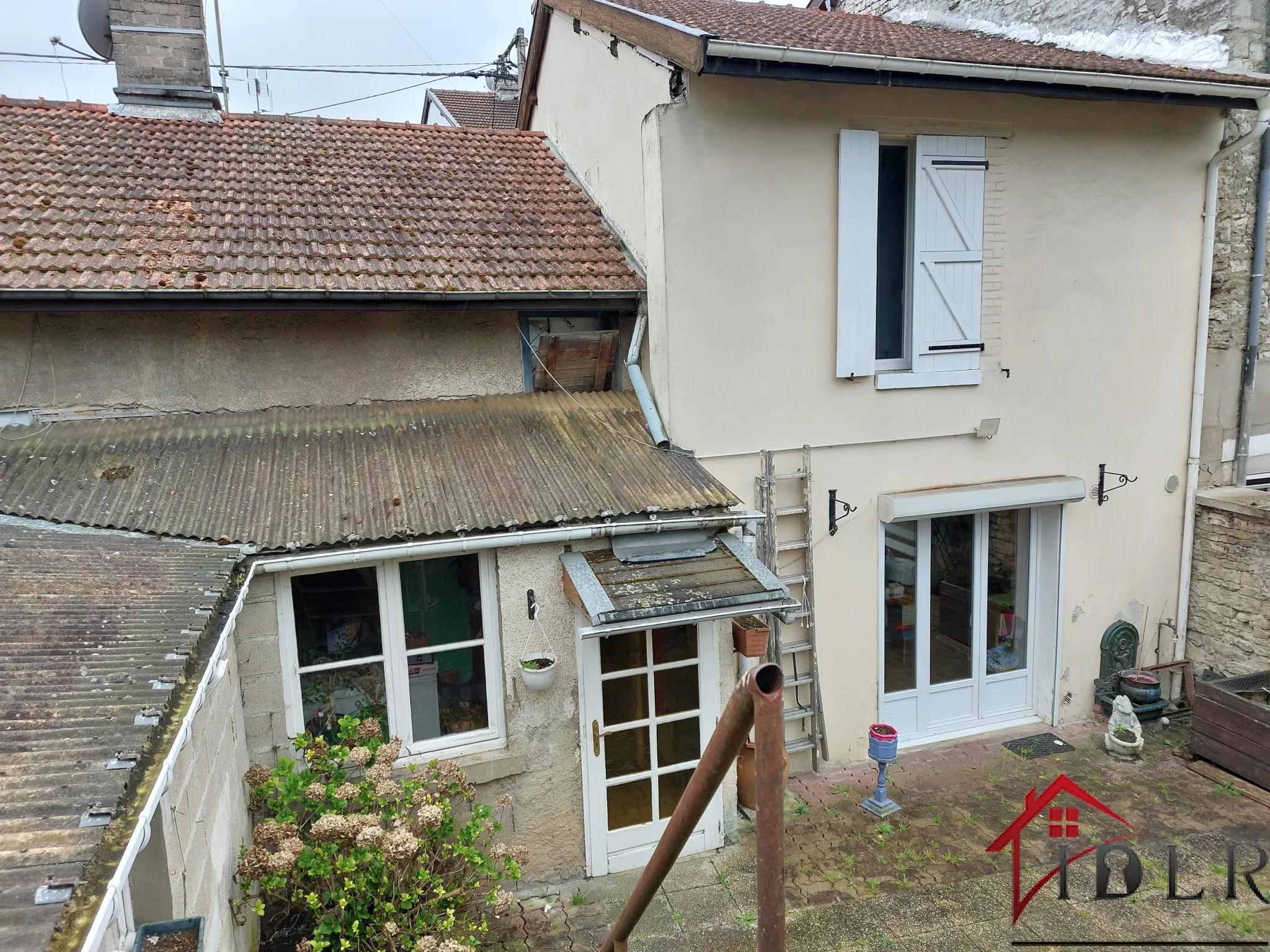 Maison à rénover de 145m2 avec jardin à Wassy 