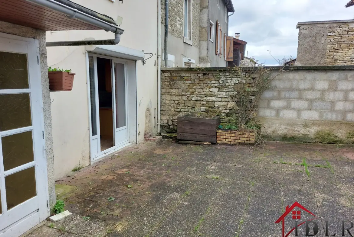 Maison à rénover de 145m2 avec jardin à Wassy 