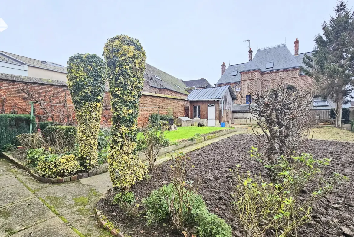 Maison 4 Chambres à Rénover en Centre Bourg de Bacqueville-en-Caux 