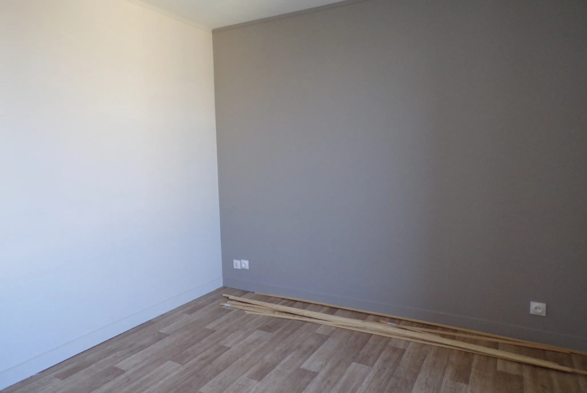 Appartement rénové à vendre près de la gare à Sablé-sur-Sarthe 