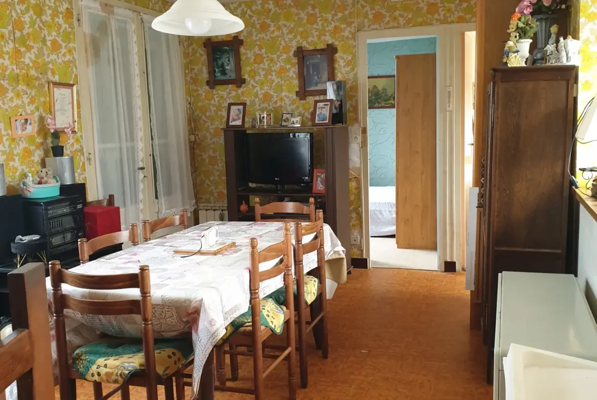 Maison de plein pied à Pont sur Yonne - 60 m² avec 2 chambres 