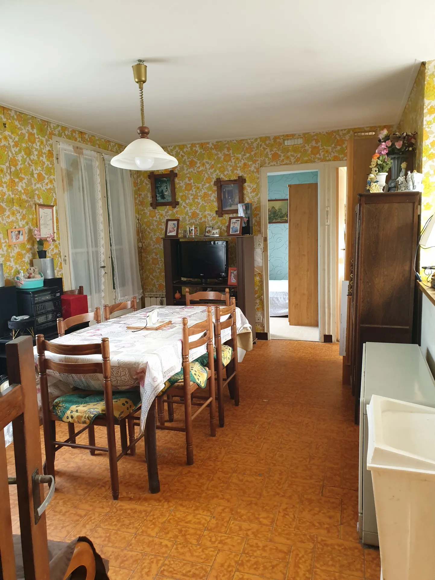 Maison de plein pied à Pont sur Yonne - 60 m² avec 2 chambres 