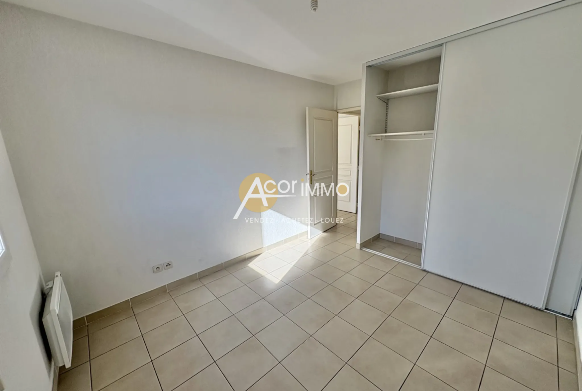 Vente Appartement T2 avec garage à La Seyne-Sur-Mer 