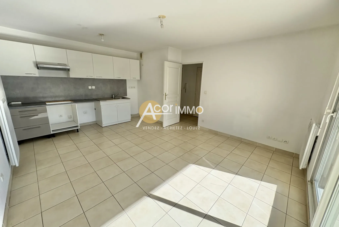 Vente Appartement T2 avec garage à La Seyne-Sur-Mer 