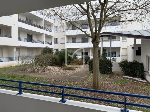 Appartement T3 à vendre à Poitiers - Résidence sécurisée avec balcon et parking