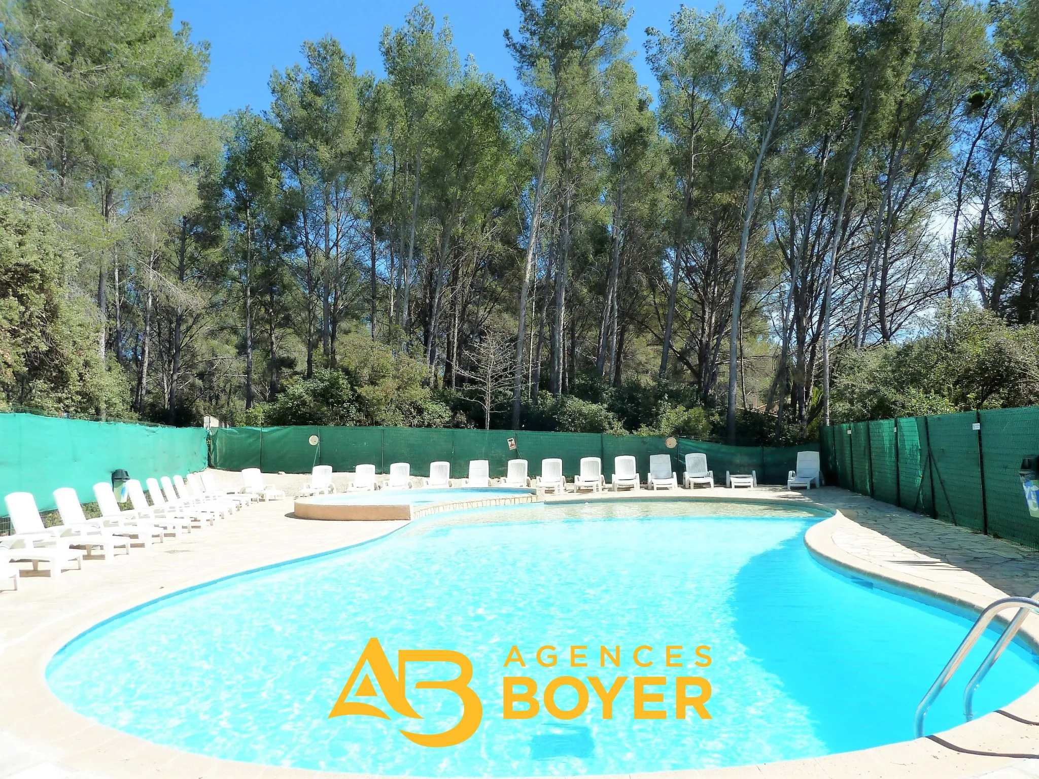 Studio confortable avec jardin à Sanary-sur-Mer près de la plage 