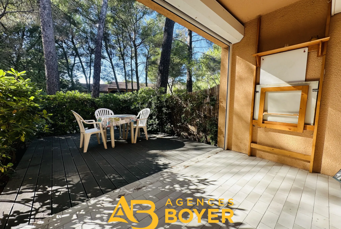 Studio confortable avec jardin à Sanary-sur-Mer près de la plage 