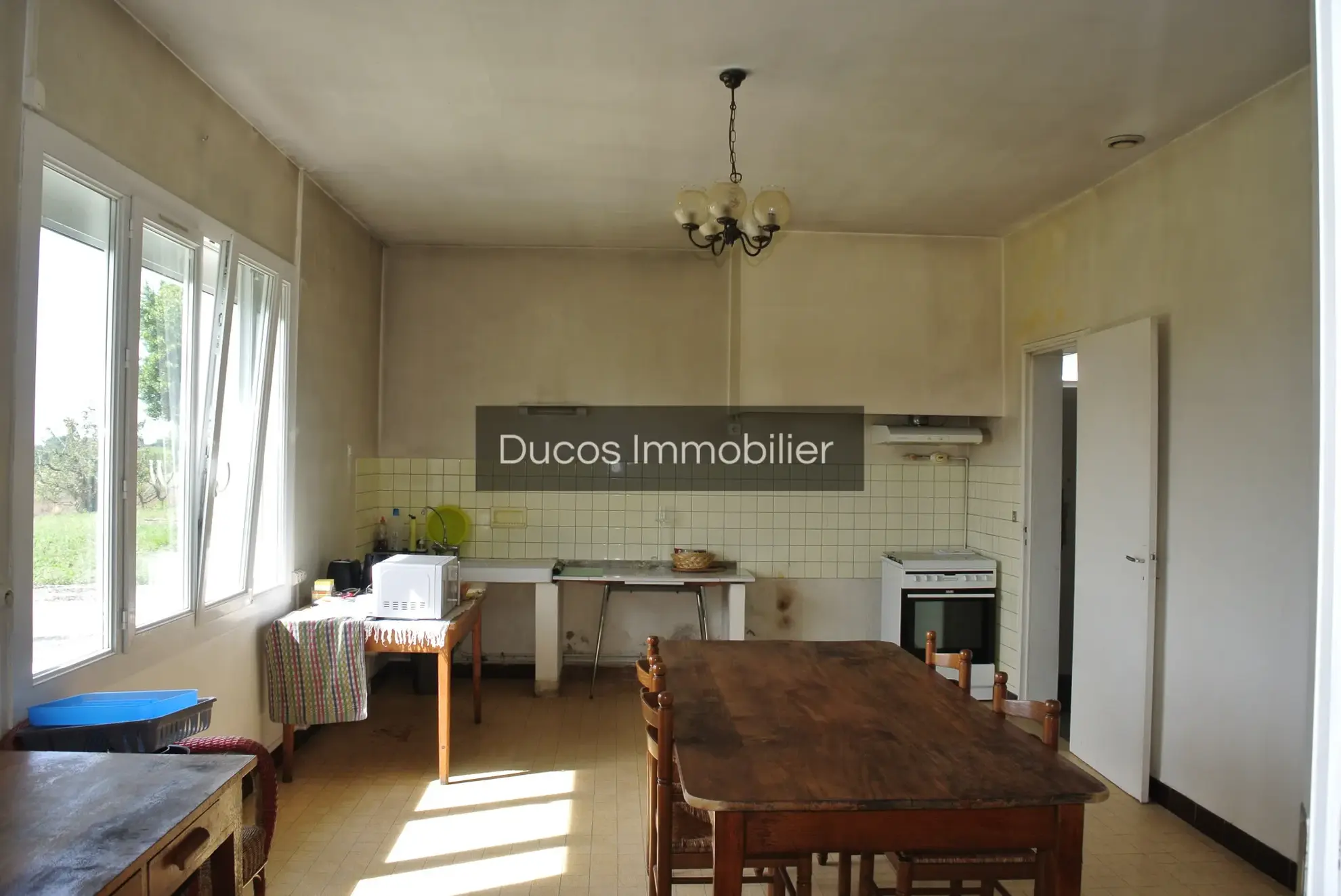 Maison avec 4 chambres et 2,8 hectares de terrain à Virazeil 