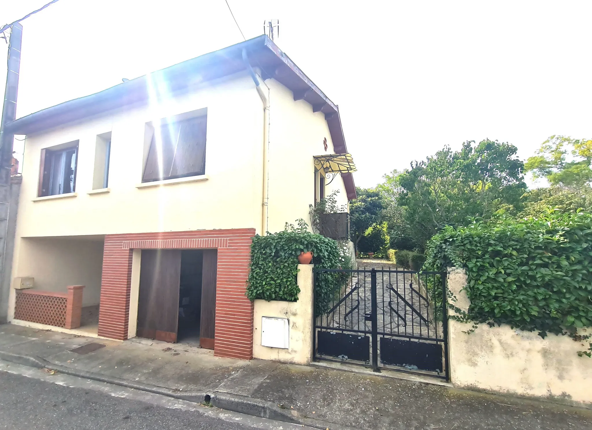 Maison T4 avec garage et jardin à St-Sulpice-sur-Léze 