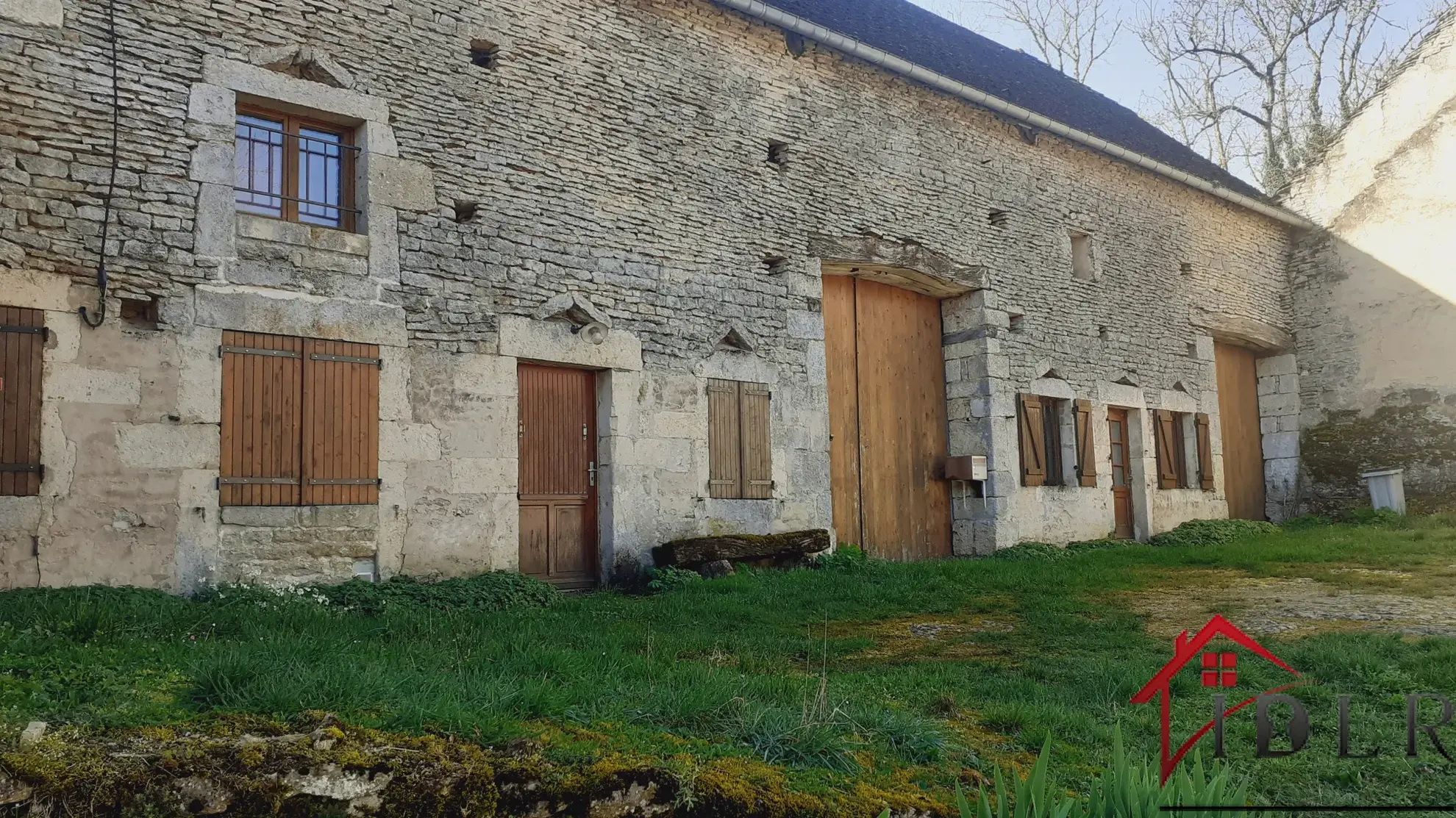 Maison de Village Rénovée à Saint-Seine-l'Abbaye 