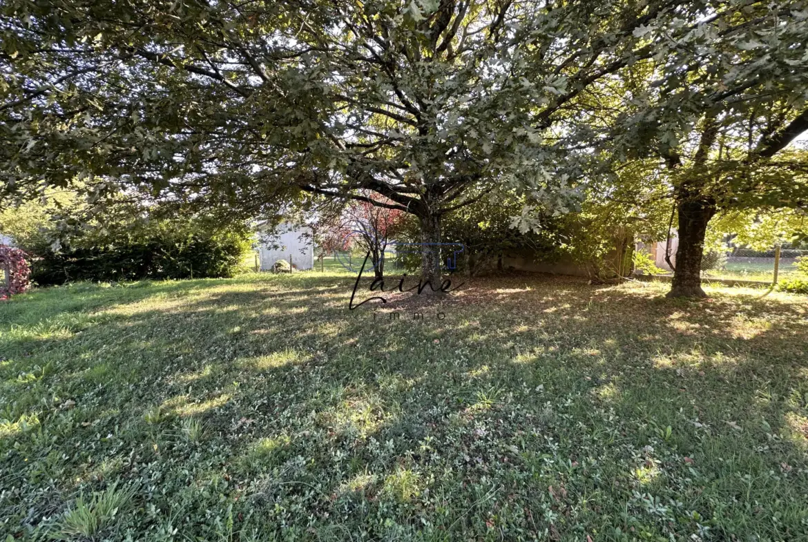 Maison d'Architecte des Années 80 à Bergerac - 177 m² - 5 Chambres 