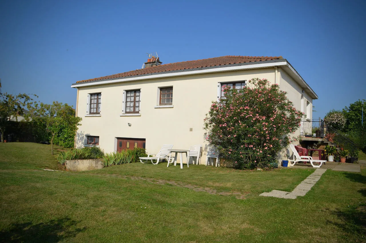 Maison agréable avec jardin près de Ste Hermine 