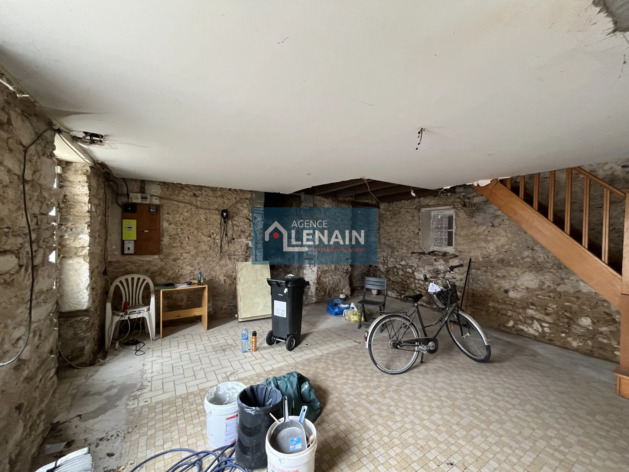 À vendre : Maison à rénover à La Meilleraie-Tillay 