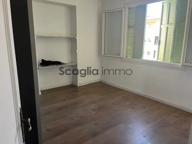 Vente Appartement T3 au 3ème étage à Ajaccio 