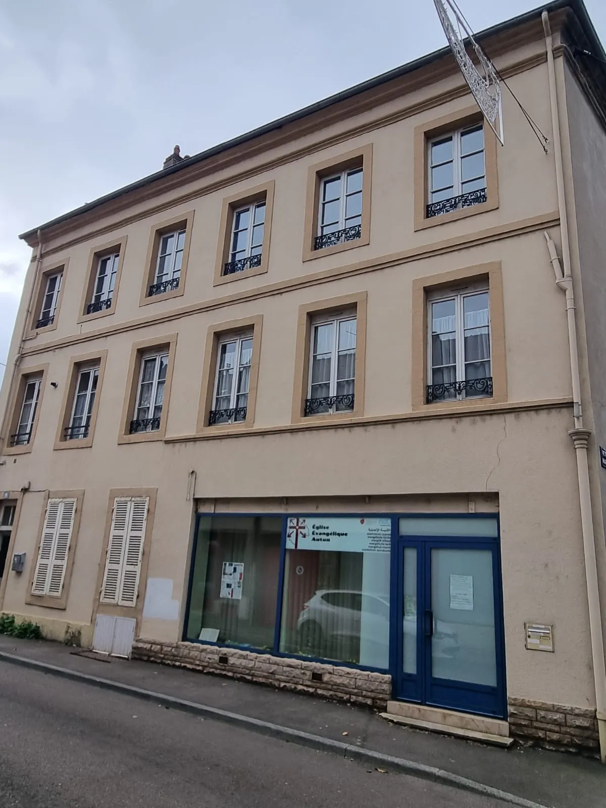 Immeuble à vendre à Autun - 145.000 euros 