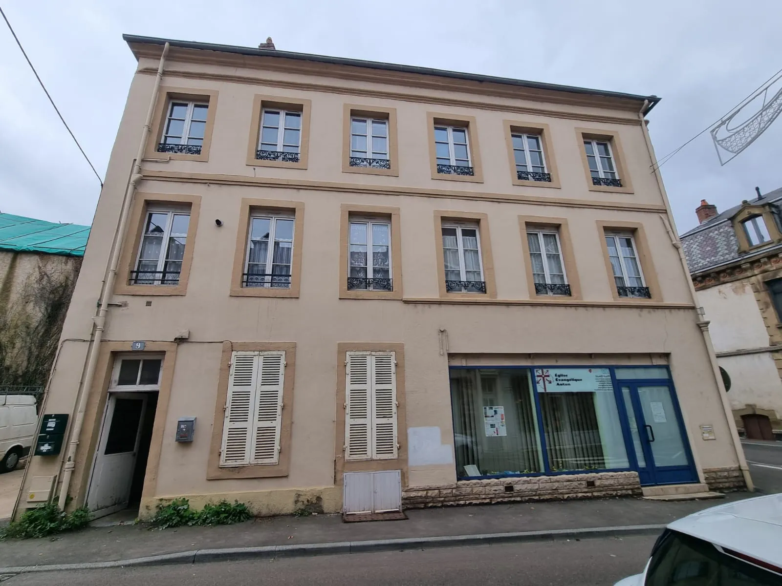 Immeuble à vendre à Autun - 145.000 euros 