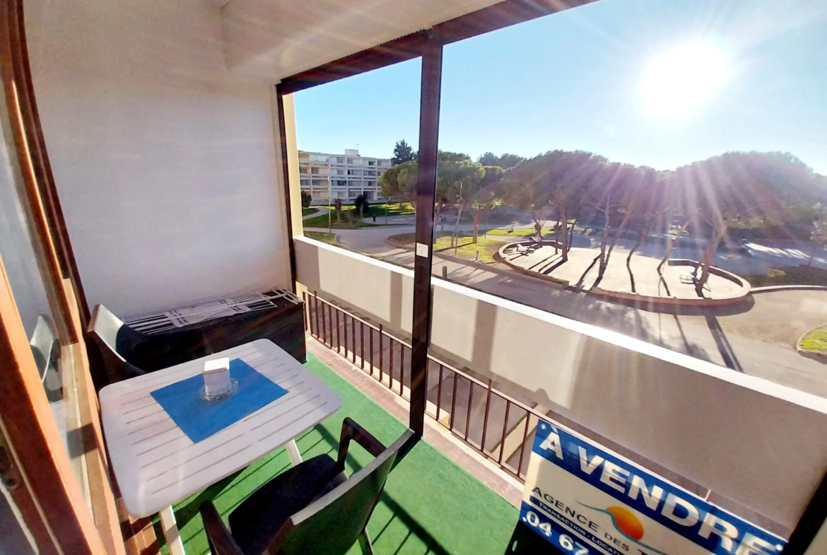 Appartement T1 avec vue sur le Parc Charles de Gaulle à Balaruc-les-Bains 