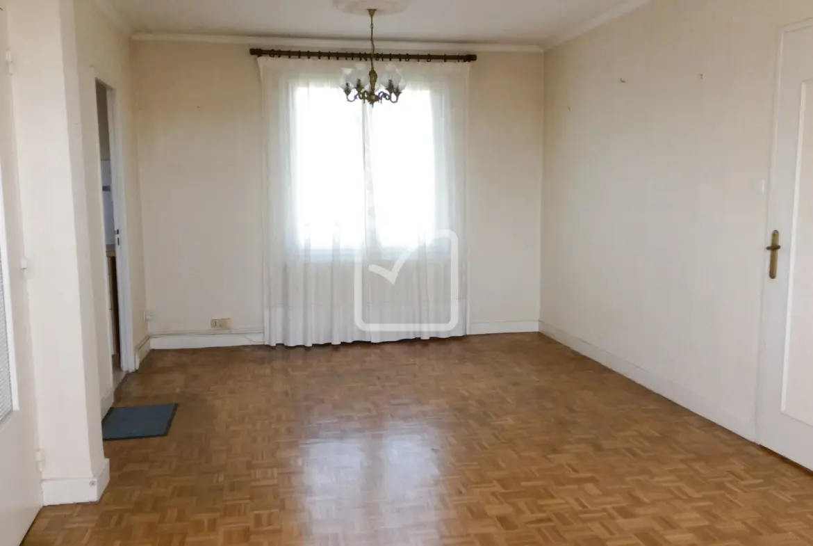 Appartement avec vue dégagée à Brive la Gaillarde 