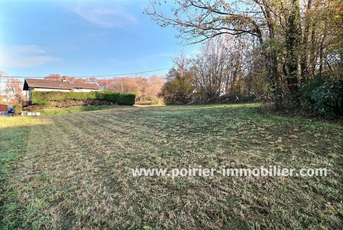 Jolie parcelle de terrain à bâtir de 565 m² à Sciez 