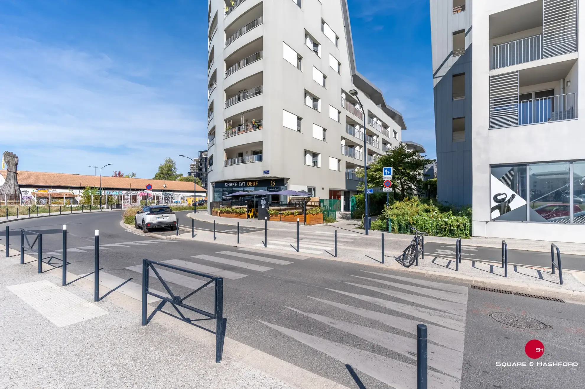 Duplex lumineux avec vue dégagée sur les bassins à flot à Bordeaux 