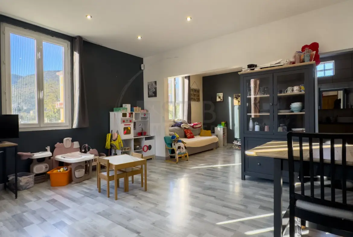 Maison plain-pied 60m² sur 555m² au Pouzin à vendre 