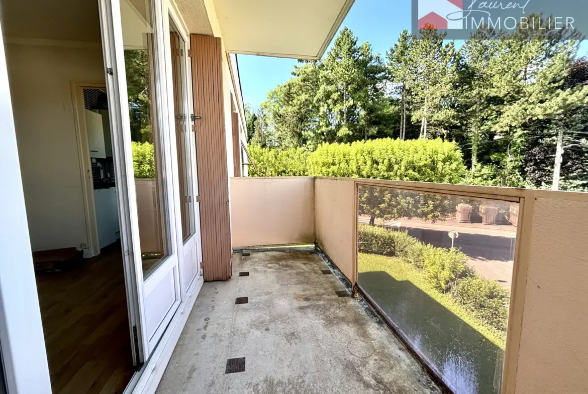 Appartement d'investissement locatif 30,05 m² avec balcon à Mâcon 