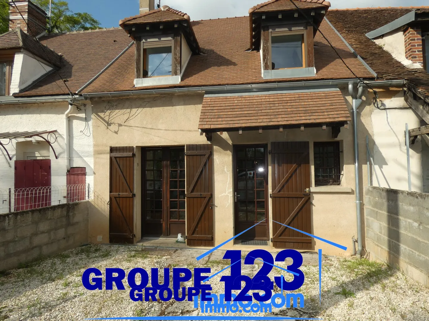 Charmante maison de 63 m² à Laroche Saint Cydroine 