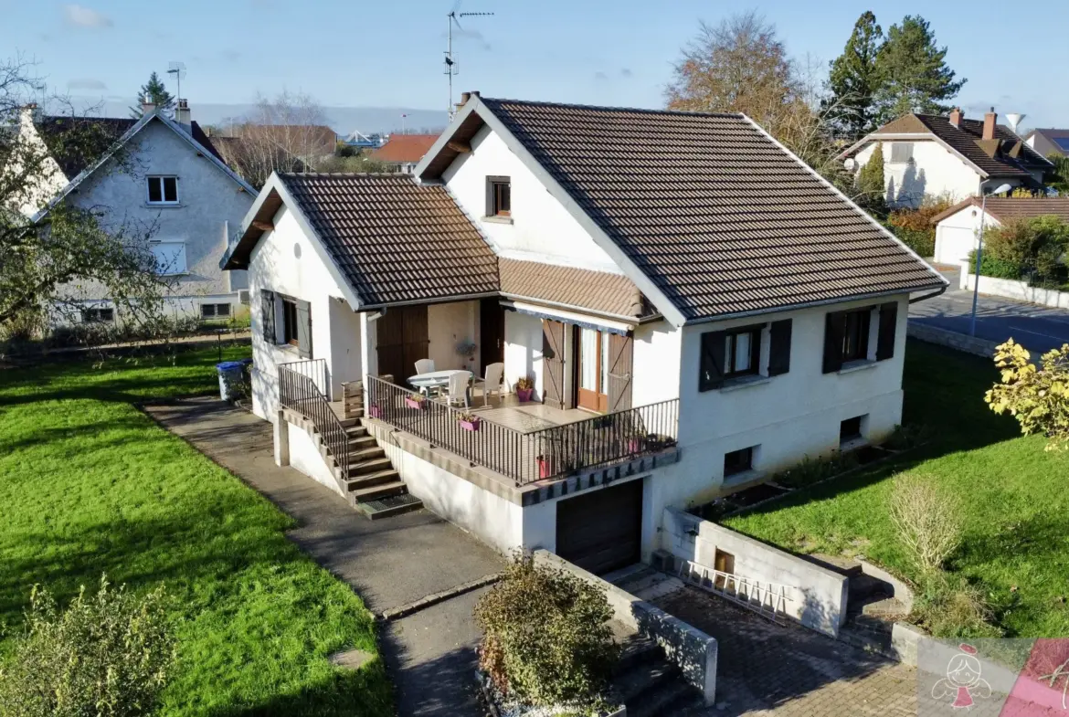 Maison individuelle sur sous-sol à Choisey, 143 m² 