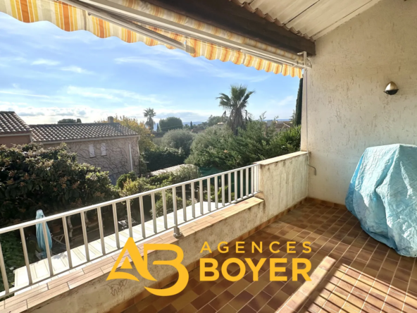 T3 Duplex à Bandol avec Terrasse et Parking Privé - Exclusivité