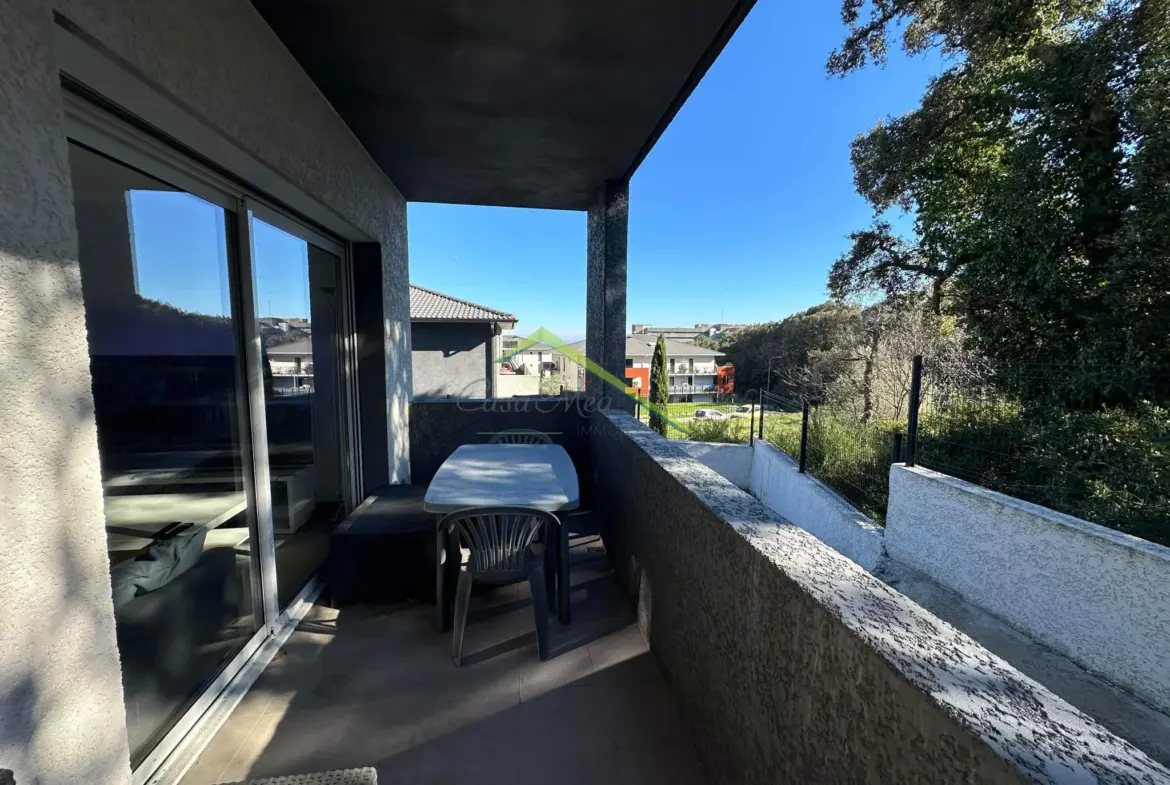 Vente appartement T2 à Bastia avec terrasse et parking 