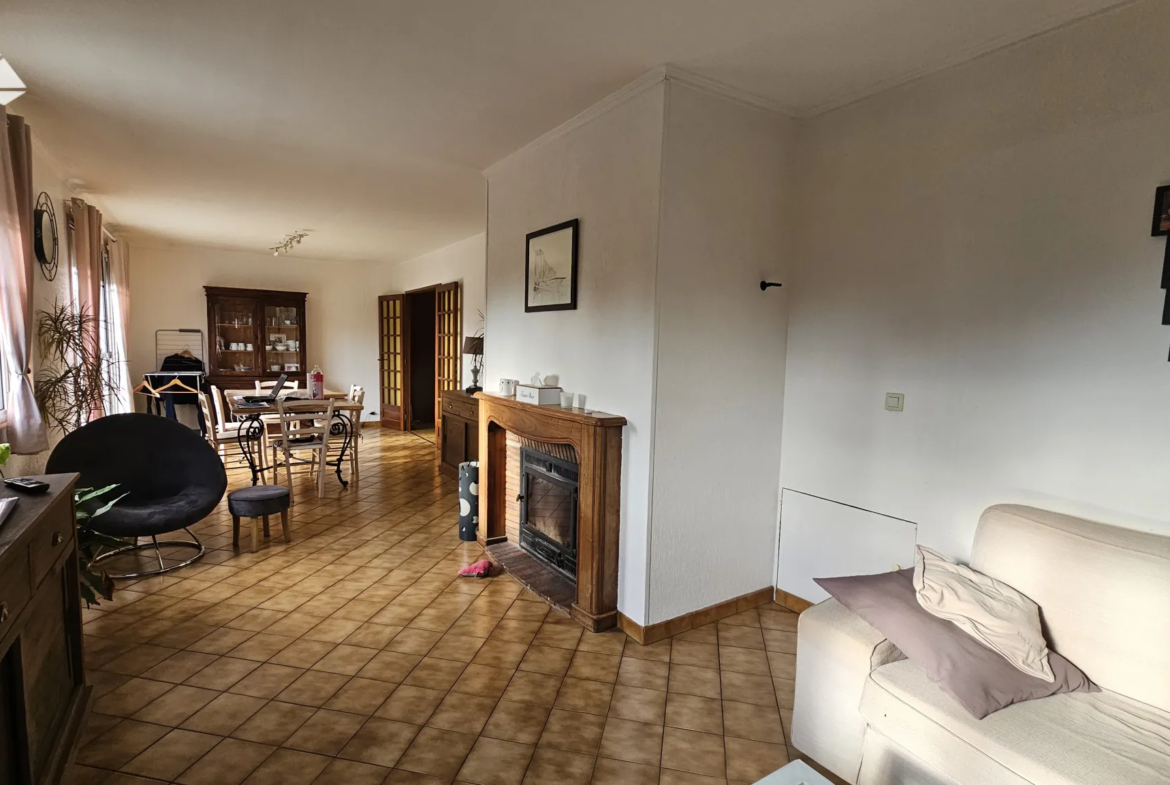 Maison 4 chambres avec sous-sol à vendre à Dieppe 