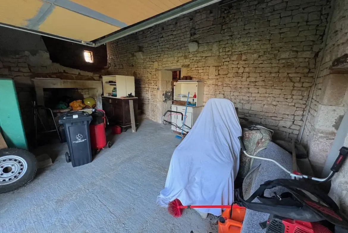 Agréable maison avec jardin à Ste Gemme La Plaine 