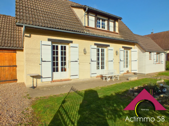 Maison de 117 m² avec jardin et garage à Dun-sur-Auron