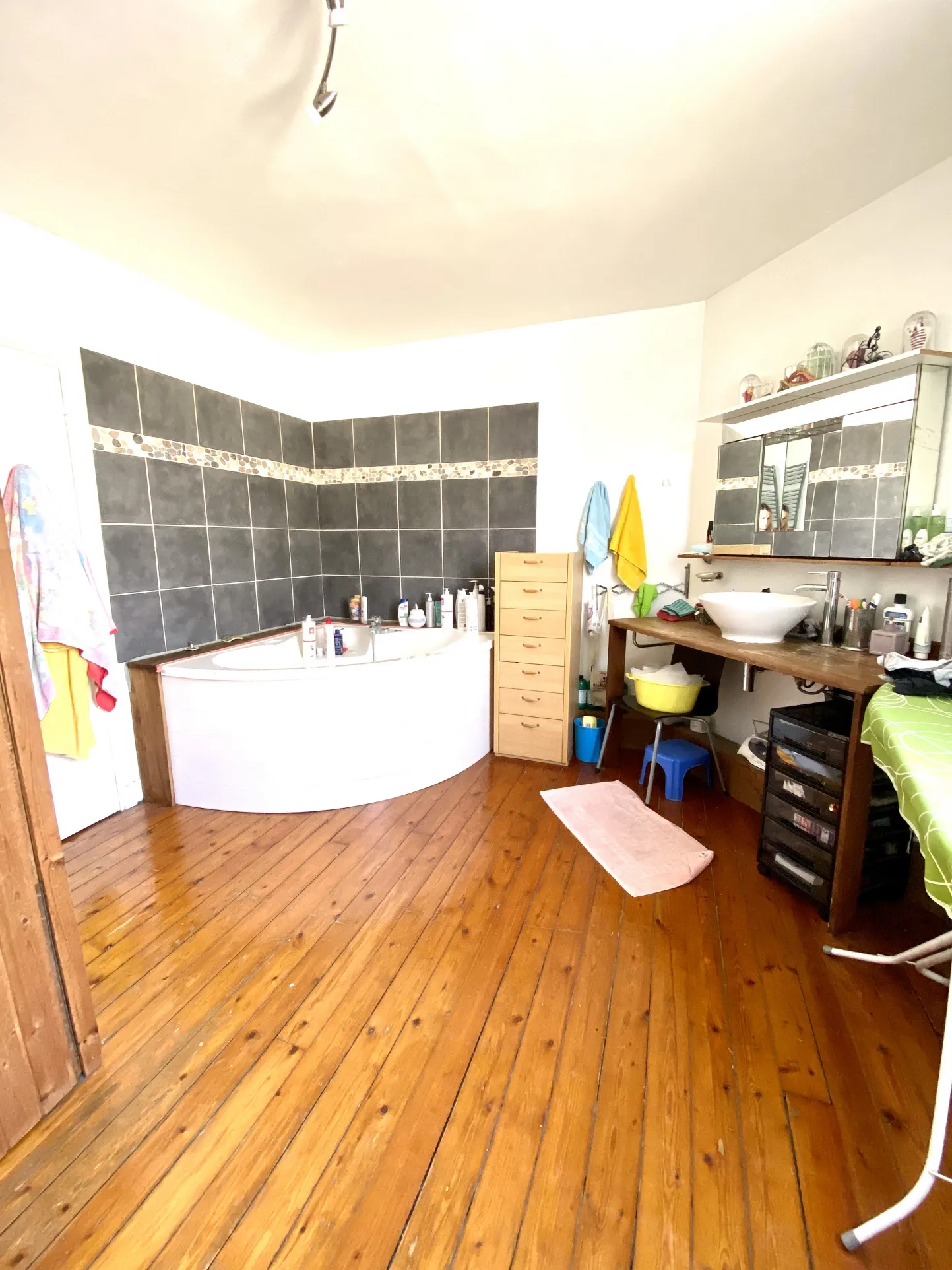 Maison de ville à vendre à La Courneuve - 81 m² habitables 