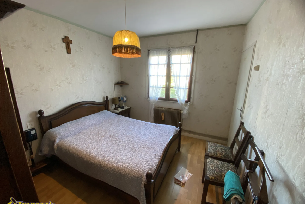 Maison de 70 m² à vendre à Aubusson-D'Auvergne 