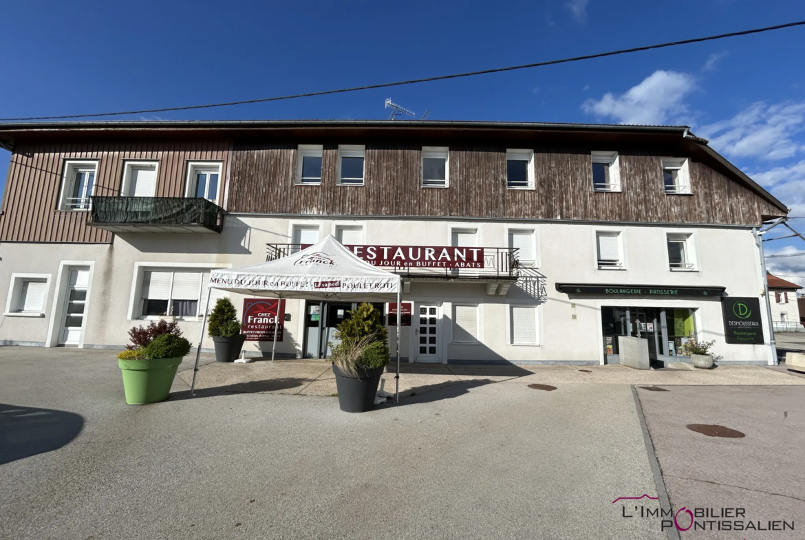 Vente de combles à aménager à Frasne - 115 m² en Loi Carrez 