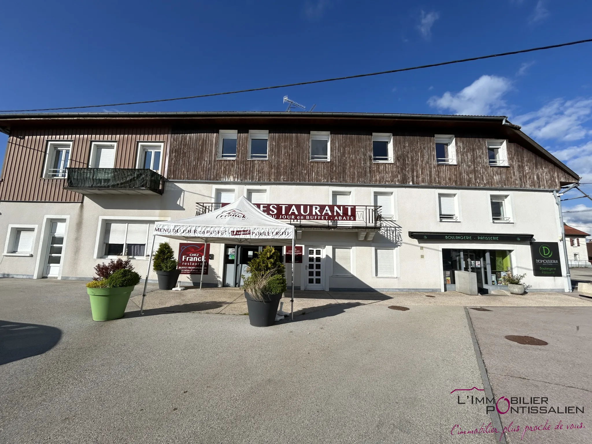 Vente de combles à aménager à Frasne - 115 m² en Loi Carrez 