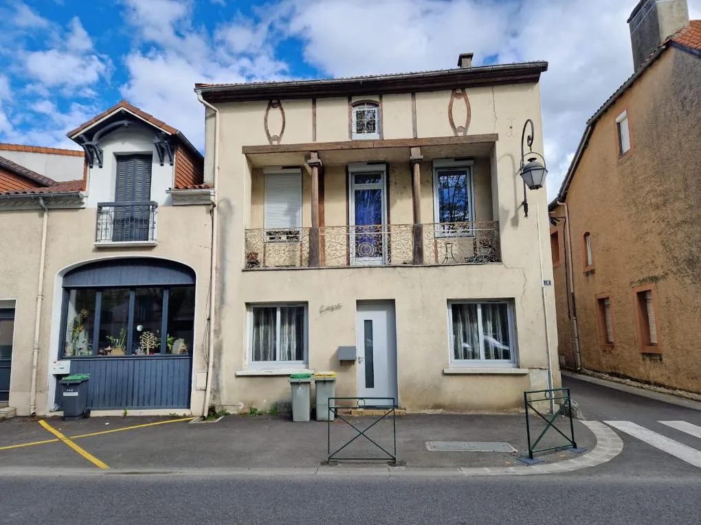 Maison spacieuse à vendre à Vic en Bigorre 