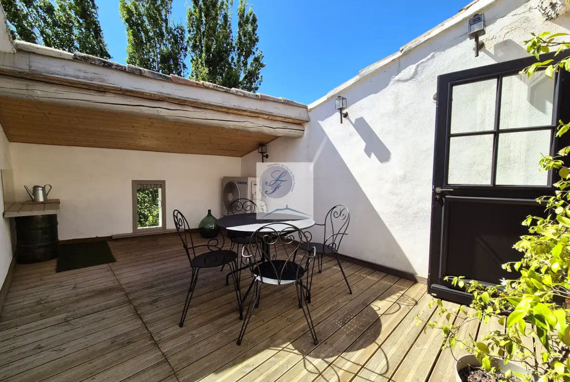 Appartement T3 avec terrasse à Bédoin, pied à terre idéal 