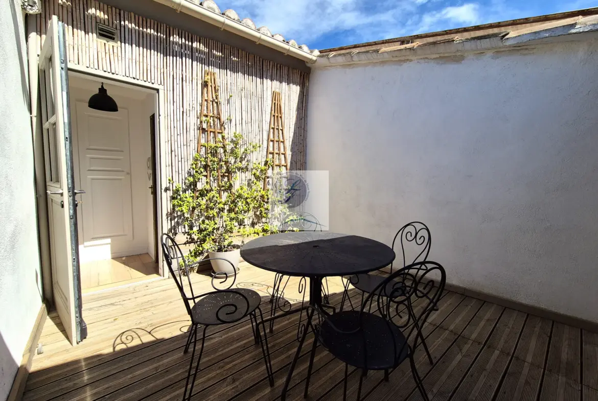 Appartement T3 avec terrasse à Bédoin, pied à terre idéal 