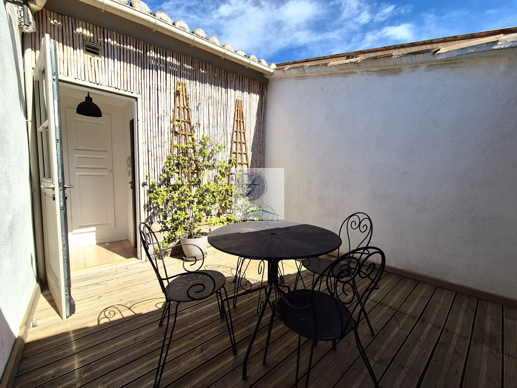 Appartement T3 avec terrasse à Bédoin, pied à terre idéal 