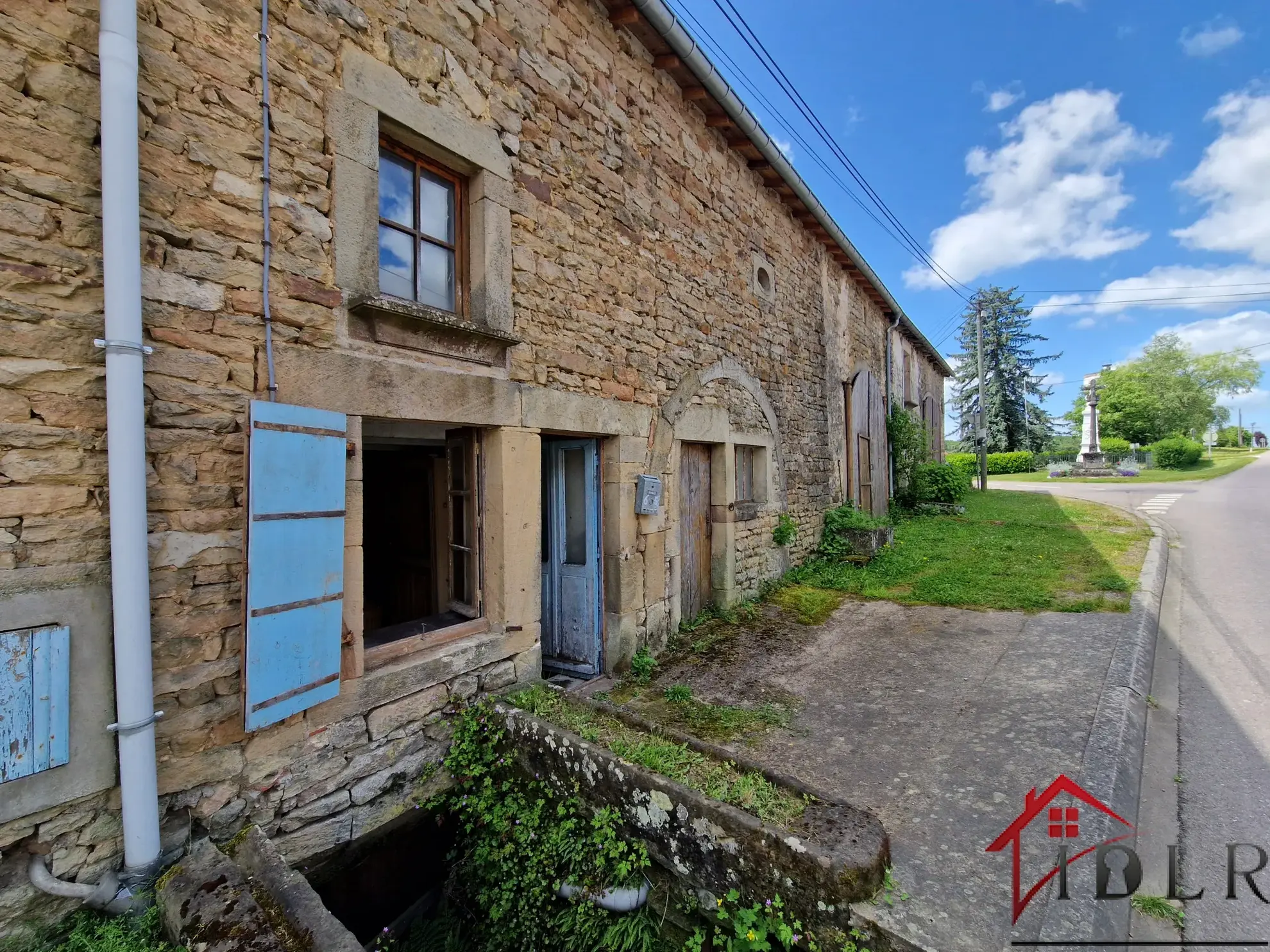 Charmante Maison Vigneronne du 18ème Siècle à Chatillon sur Saône 