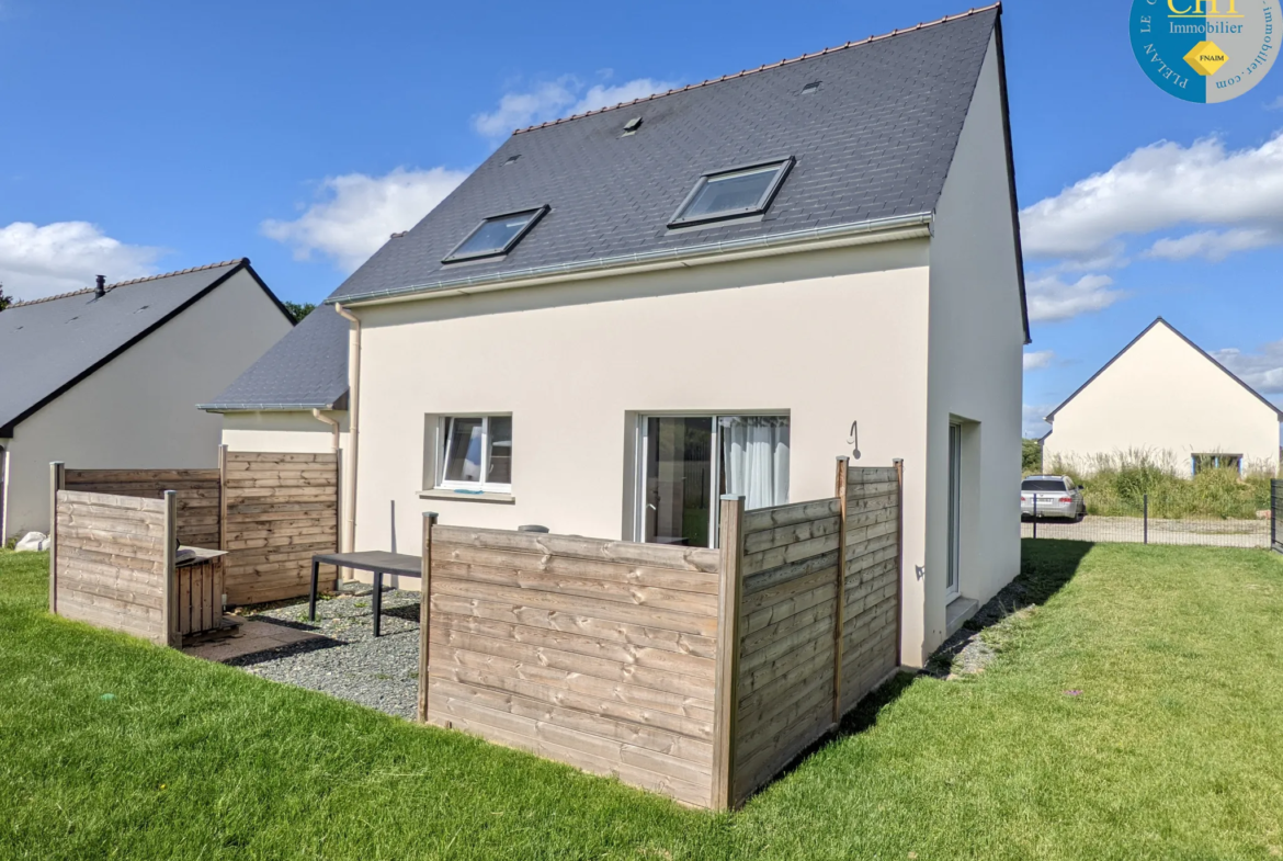 Maison récente à vendre à Maure-De-Bretagne avec 3 chambres 