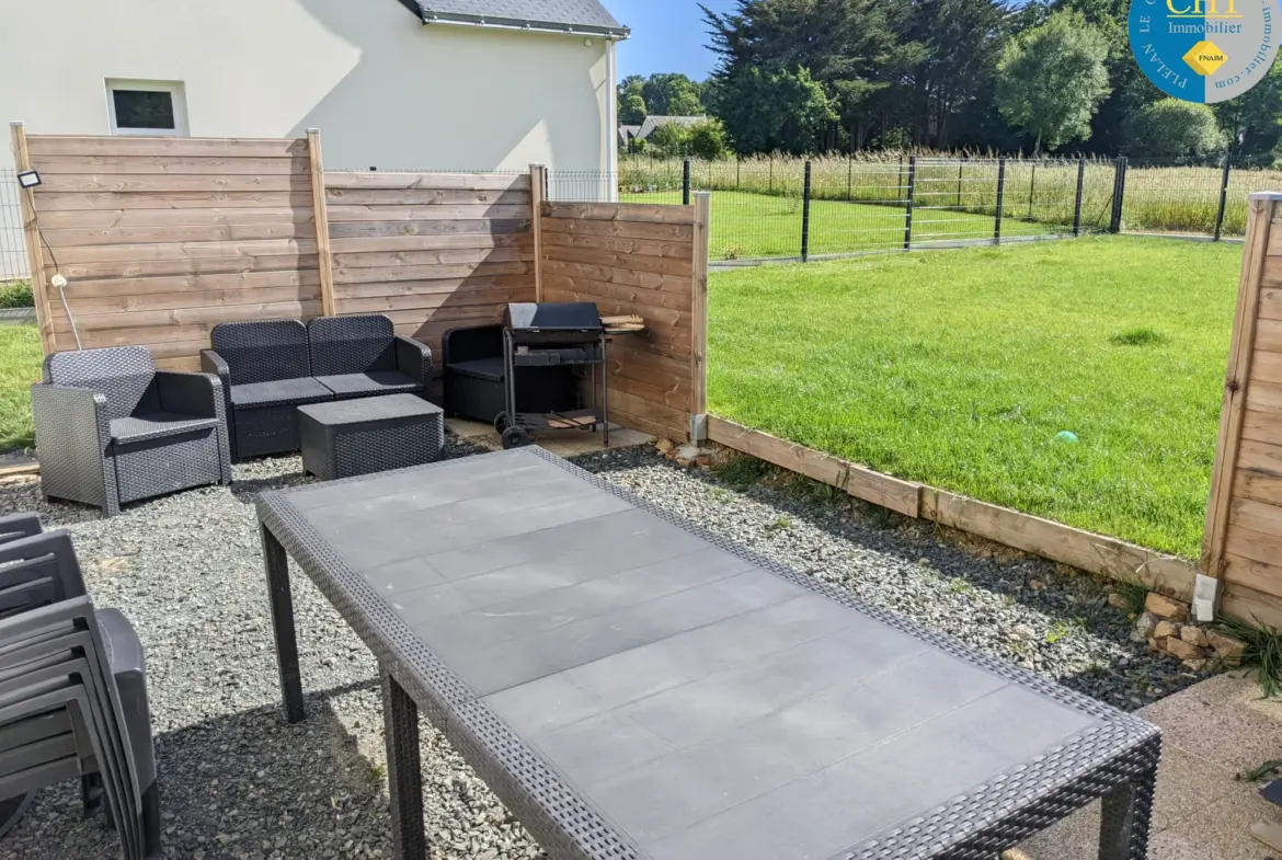 Maison récente à vendre à Maure-De-Bretagne avec 3 chambres 