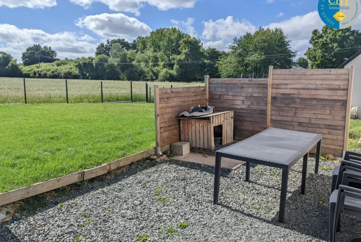 Maison récente à vendre à Maure-De-Bretagne avec 3 chambres 