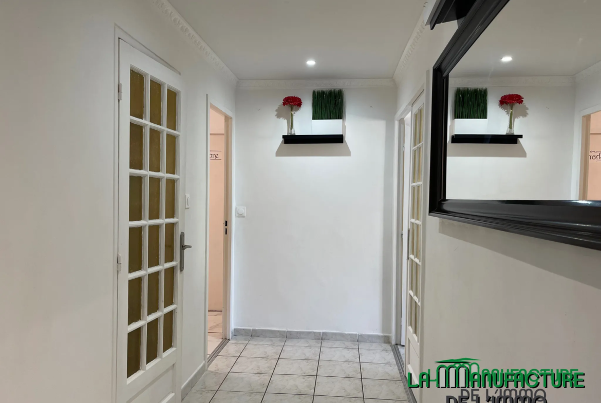 À vendre : Appartement F5 de 100,29 m² avec balcon aux hauts de Jacquard 